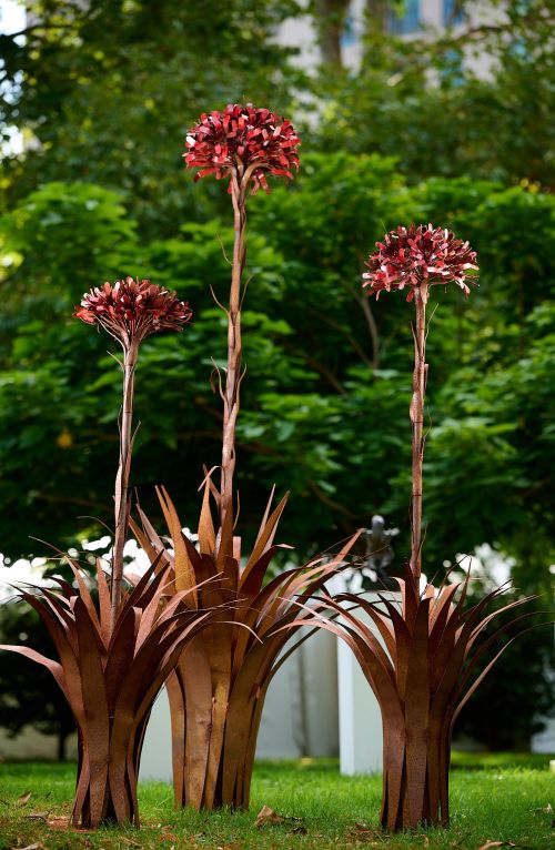 Gymea Lilies, set of 3 sculpture by Melanie Rayski-Mati