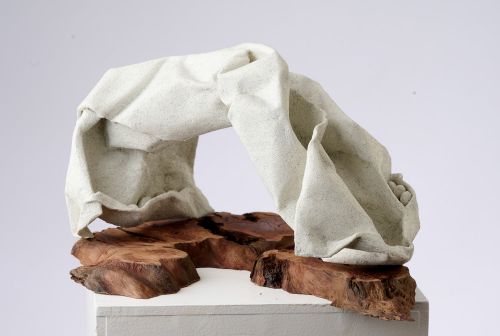 Unravel sculpture by Gunnel Watkins