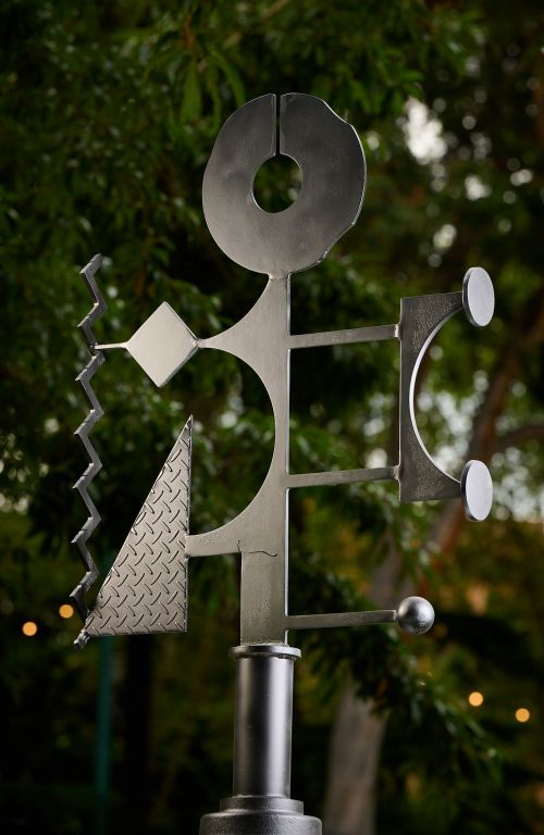 Vedette sculpture by Bruce Webb