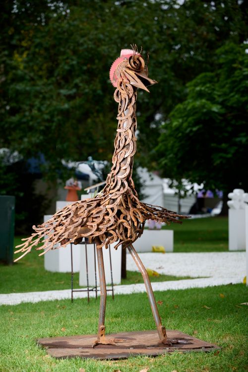 Imelda sculpture by Tim Read