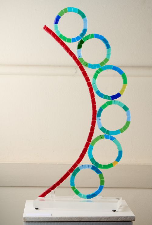 Surface Tension sculpture by Peter Revelman