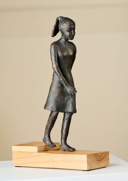 Courage sculpture by Janice Whetton