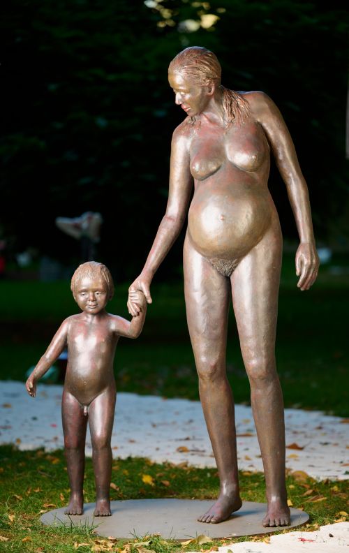 precious moments sculpture by Sue Corbet