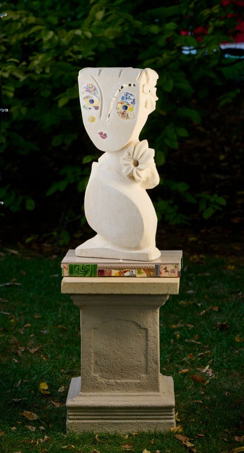 Lady of the Garden sculpture by Carmel Ritchie