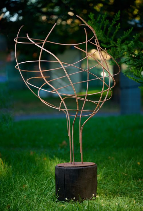 Serotiny sculpture by James Thomson