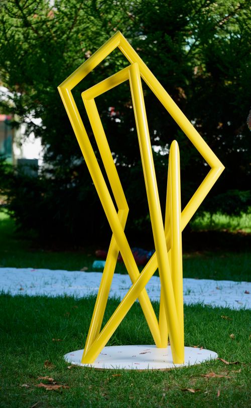 Refraction - Gamma sculpture by Chris Vassallo