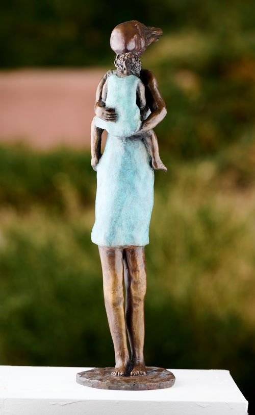 Connection sculpture by Gillian Govan