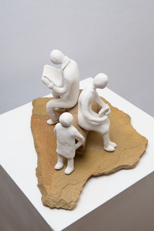 Modern Family sculpture by Janice Whetton