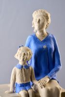 Waiting together for the Home coming