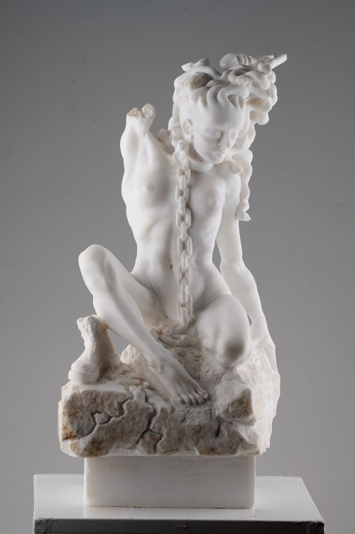 Rachel sculpture by Squirrel Bowald