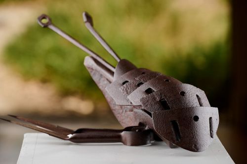 Yabby sculpture by Paul Elsasser