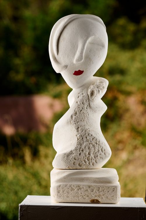 Evoke sculpture by Carmel Ritchie